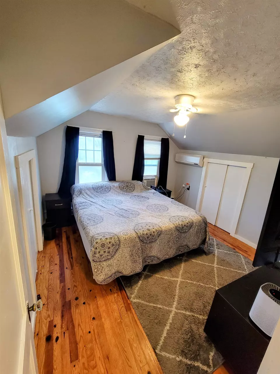 Bedroom - 2956 Blose Rd, Elkton, VA 22827 photo 1 of 3