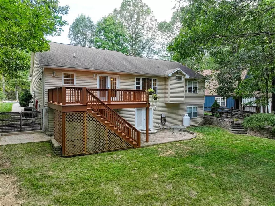 Exterior - 340 Alleghany Dr, Mcgaheysville, VA 22840 photo 7 of 9