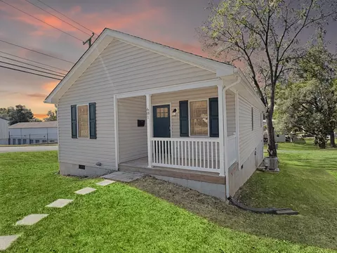 601 N Bayard Ave N, Waynesboro, VA 22980