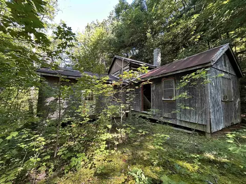 180 Bear Path Ln, Lyndhurst, VA 22952 photo 9