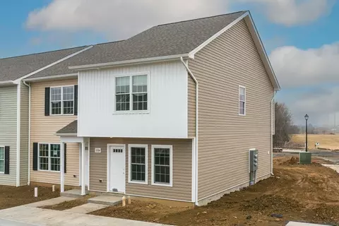 1336 Luke Ln, Harrisonburg, VA 22802