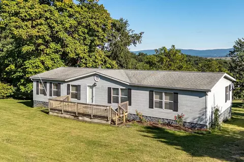 9072 Shultztown Rd, Linville, VA 22834