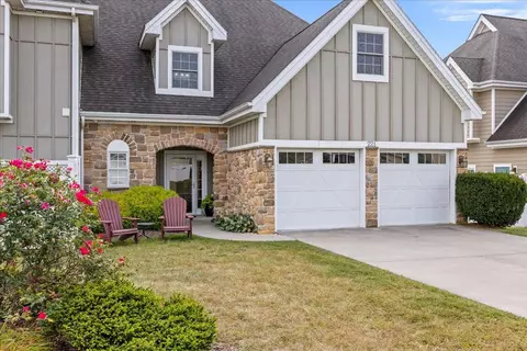 221 Macallister Way, Harrisonburg, VA 22801