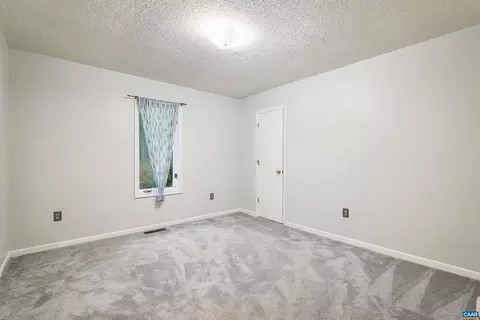 12 Springer Rd, Stuarts Draft, VA 24477 photo 27