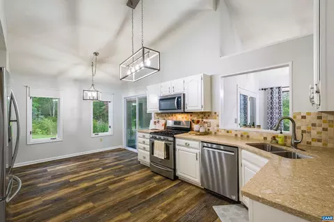 12 Springer Rd, Stuarts Draft, VA 24477 photo 15