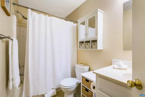 12 Springer Rd, Stuarts Draft, VA 24477 photo 24