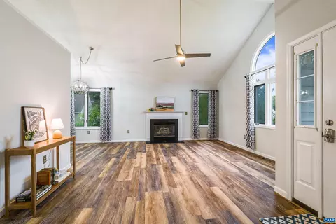 12 Springer Rd, Stuarts Draft, VA 24477 photo 7