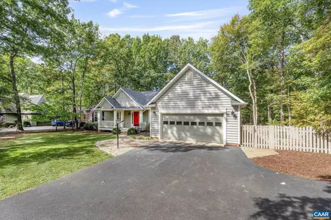 Exterior - 8 Sand Trap Ter, Palmyra, VA 22963 photo 4 of 18