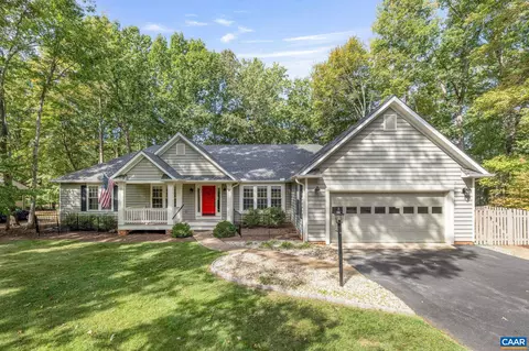 Exterior - 8 Sand Trap Ter, Palmyra, VA 22963 photo 3 of 18