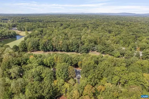 View/Area - 8 Sand Trap Ter, Palmyra, VA 22963 photo 5 of 10