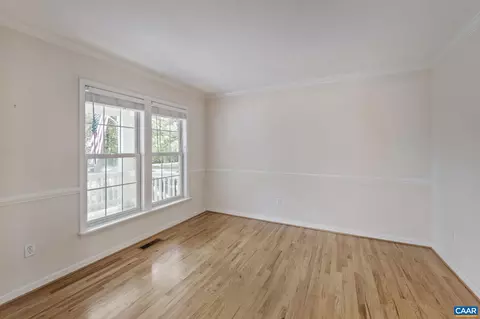 Living - 8 Sand Trap Ter, Palmyra, VA 22963 photo 1 of 6