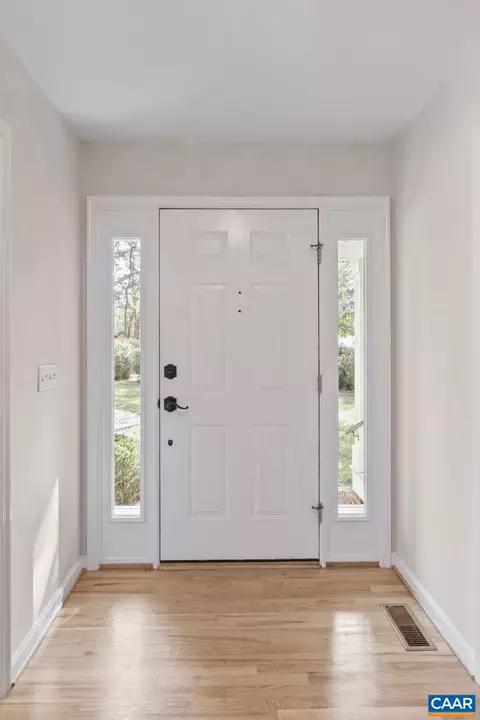 Entry Way - 8 Sand Trap Ter, Palmyra, VA 22963 photo 2 of 2