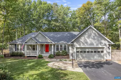 Exterior - 8 Sand Trap Ter, Palmyra, VA 22963 photo 2 of 18