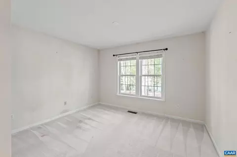 Bedroom - 8 Sand Trap Ter, Palmyra, VA 22963 photo 3 of 6