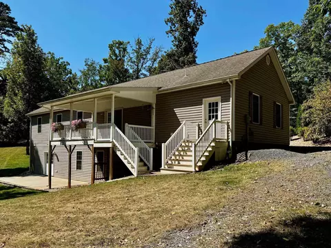 81 Roscoe Ln, Mount Sidney, VA 24467 photo 9