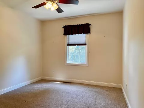 81 Roscoe Ln, Mount Sidney, VA 24467 photo 19