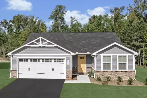 28 Old Oaks Dr, Fishersville, VA 22939