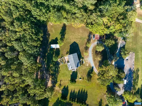 2450 Gobblers Rdg, Charlottesville, VA 22902