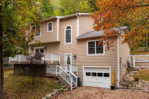 251 Grouse Dr, Mcgaheysville, VA 22840
