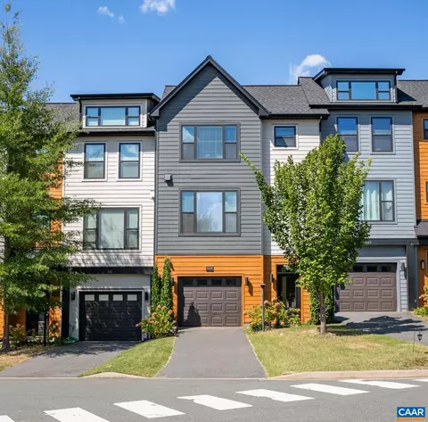 109 Junction Ln, Charlottesville, VA 22902