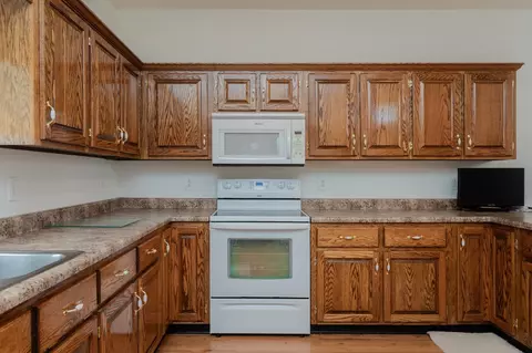 490 Leola Loop, Stanley, VA 22851 photo 9