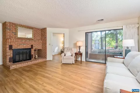 103 Turtle Creek Rd #3, Charlottesville, VA 22901