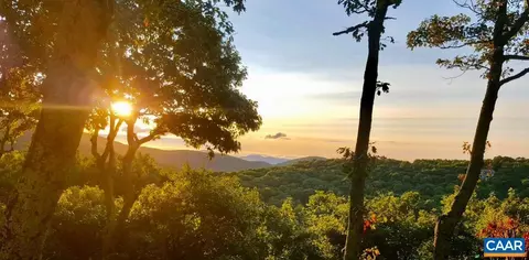 125 Valley View Ln, Wintergreen Resort, VA 22967
