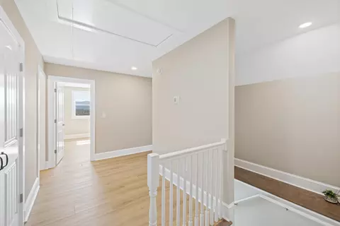 Entry Way - 43 Mcilwee Ln, Staunton, VA 24401 photo 5 of 5