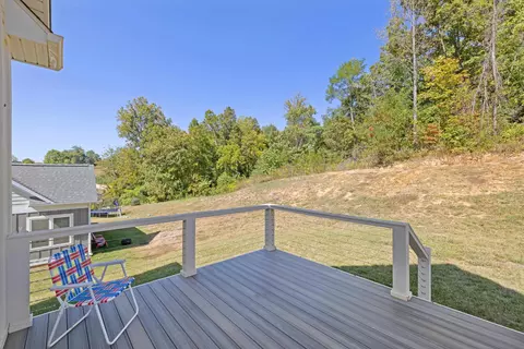 Exterior - 43 Mcilwee Ln, Staunton, VA 24401 photo 6 of 18