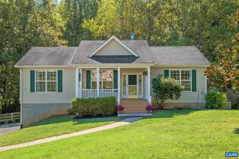 15 Narcissus Rd, Ruckersville, VA 22968