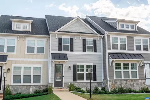 785 Park Ridge Dr, Crozet, VA 22932