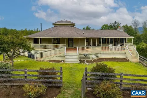 536 Redbud Dr, Stanardsville, VA 22973