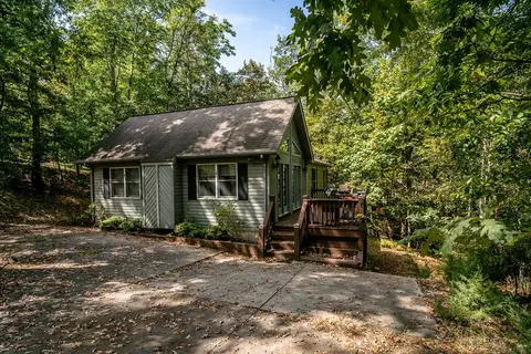 407 Passage Ln, Mcgaheysville, VA 22840