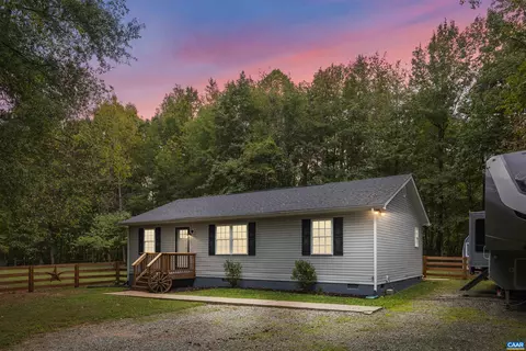 5904 Byrd Mill Rd, Louisa, VA 23093