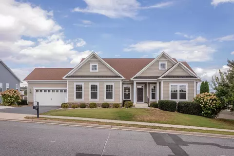 3181 Henry Grant Hl, Harrisonburg, VA 22801
