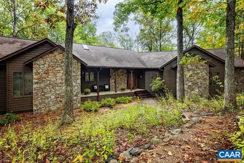 1228 Laurel Springs Dr, Wintergreen Resort, VA 22967