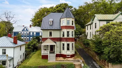 110 N Jefferson St N, Staunton, VA 24401