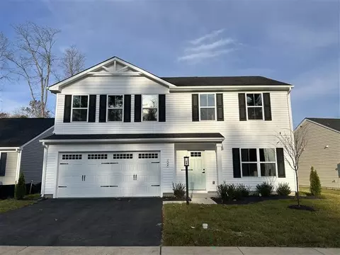 124 Lilly Ln, Waynesboro, VA 22980