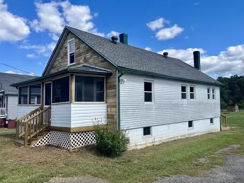 597 E Side Hwy, Waynesboro, VA 22980
