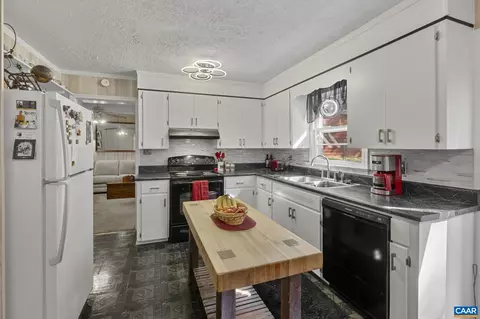 9020 W River Rd, Palmyra, VA 22963 photo 9