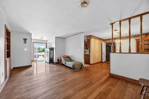 Living - 84 Overlook Ave, Mount Sidney, VA 24467 photo 1 of 2