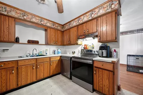 Kitchen - 84 Overlook Ave, Mount Sidney, VA 24467 photo 2 of 2