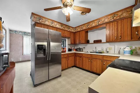 Kitchen - 84 Overlook Ave, Mount Sidney, VA 24467 photo 1 of 2