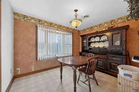 Dining - 84 Overlook Ave, Mount Sidney, VA 24467 photo 1 of 1