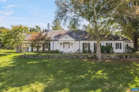 100 Ednam Pl, Charlottesville, VA 22903
