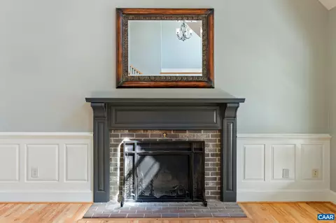 Living - 884 Pleasant Gap Dr, Dry Fork, VA 24549 photo 3 of 4