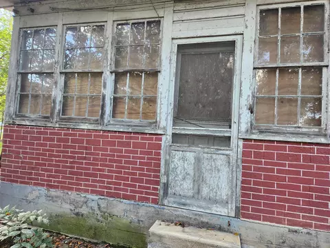 Exterior - 285 Park Ave, Broadway, VA 22815 photo 10 of 27