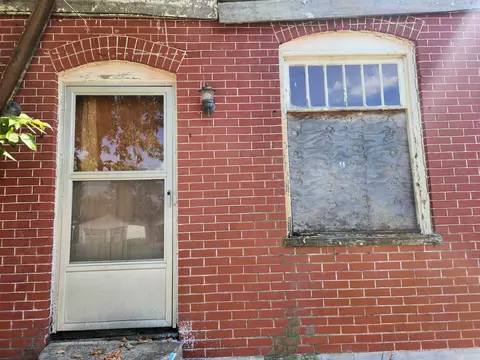 Exterior - 285 Park Ave, Broadway, VA 22815 photo 5 of 27