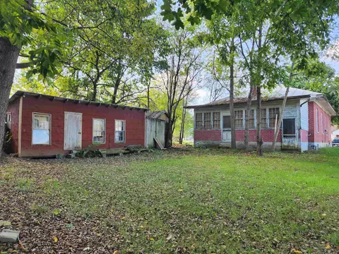 Exterior - 285 Park Ave, Broadway, VA 22815 photo 14 of 27