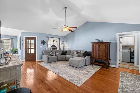Other - 1073 Pendleton Dr, Waynesboro, VA 22980 photo 2 of 9